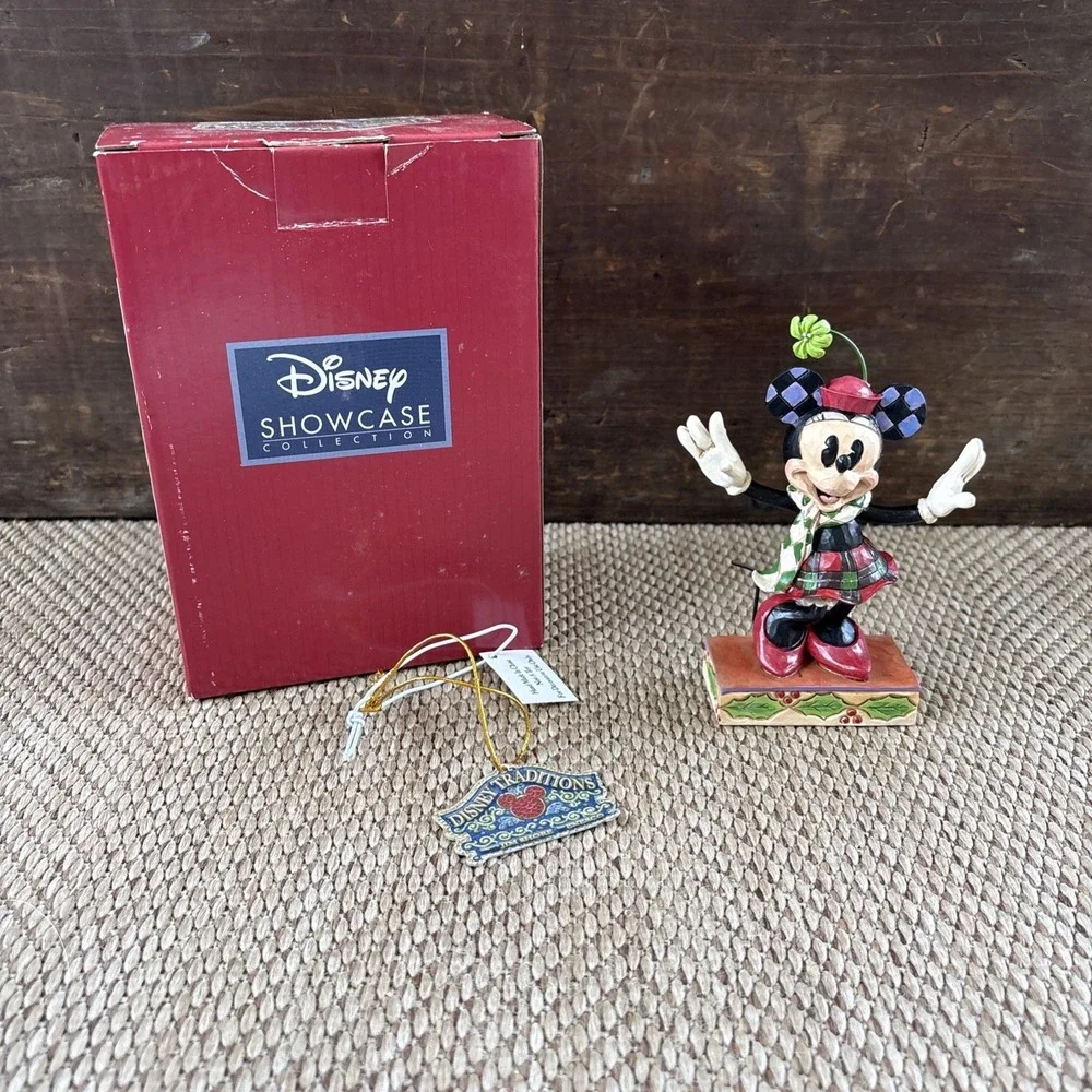 Disney Traditions Jim Shore Merry Minnie Mouse Figurine 4051967